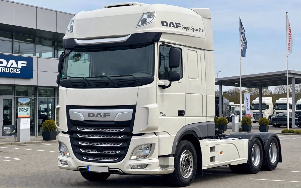 XF FTS 480 SSC Super Space Cab